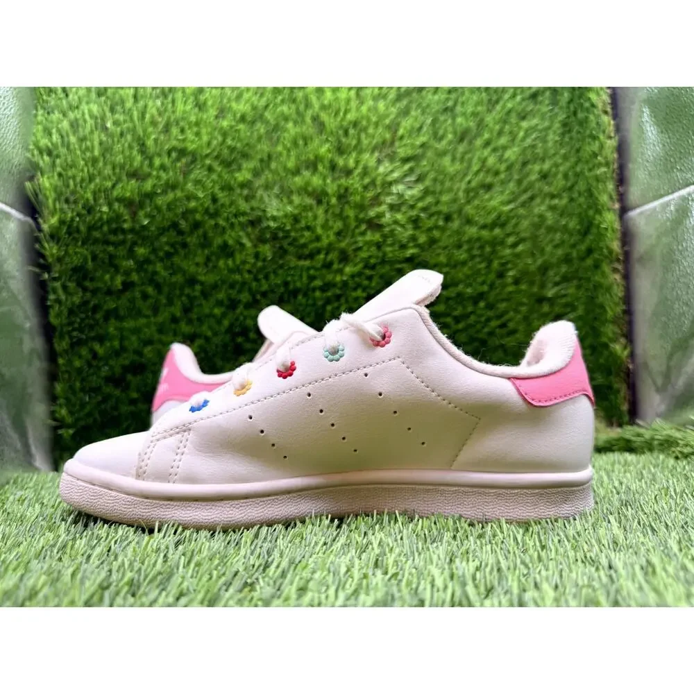 Adidas x Hello Kitty Stan Smith ID7231 Athletic Sneaker Girls 3 White Synthetic